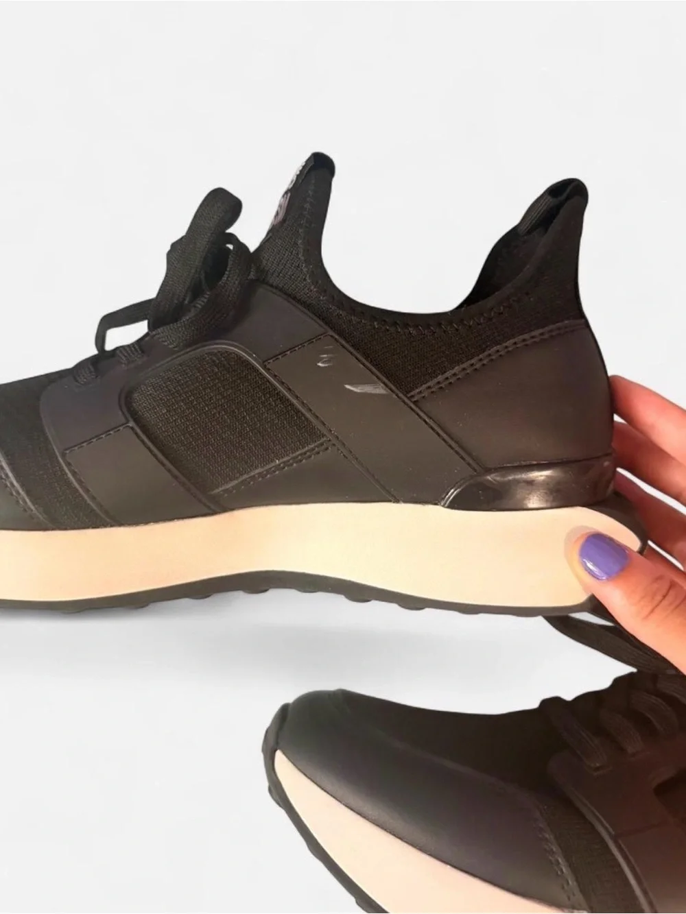 Men's Black and white Athletic Sneakers - Stylish Everyday Comfort